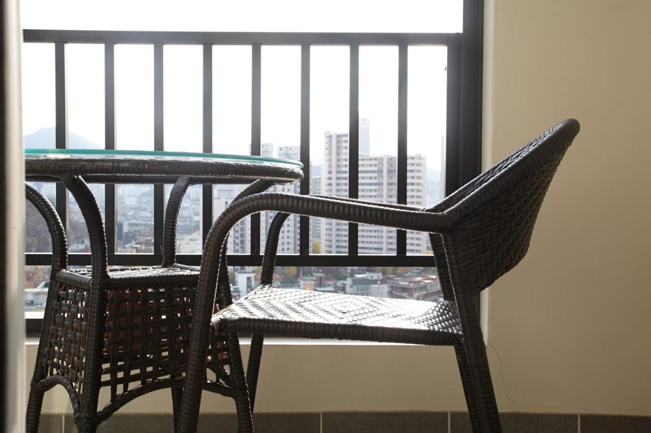 CS Premier Hotel Anyang Extérieur photo